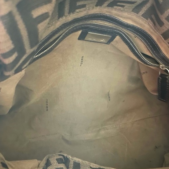 Fendi Zucca tote bag - Picture 5 of 8